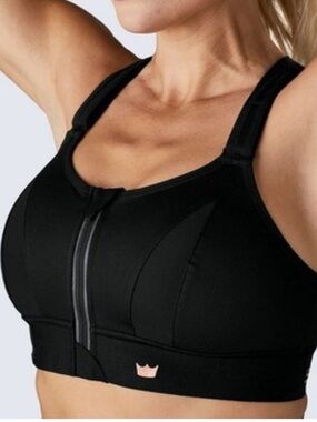 SHEFIT Ultimate Sports Bra Black Adjustable size Medium